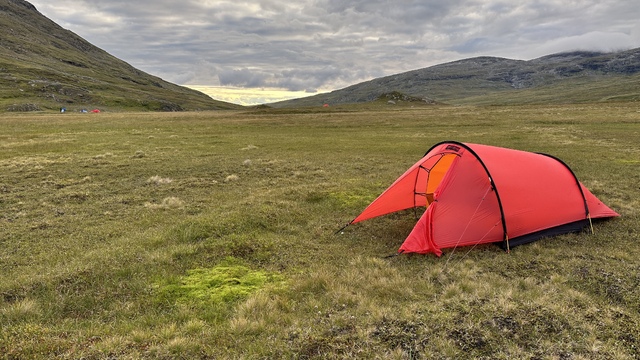 Pretty much the same camp site as the night before.